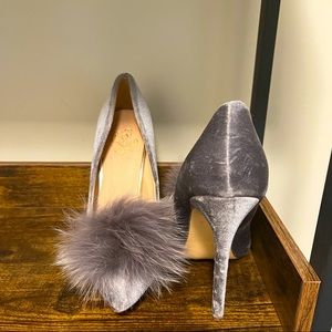 Grey velvet heels w/ Pom Pom
